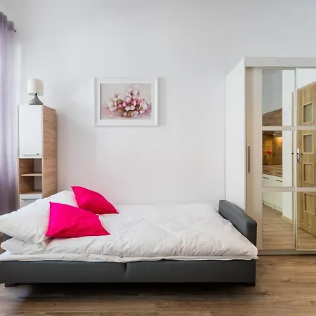 Zelazna Wawelofts Krakau